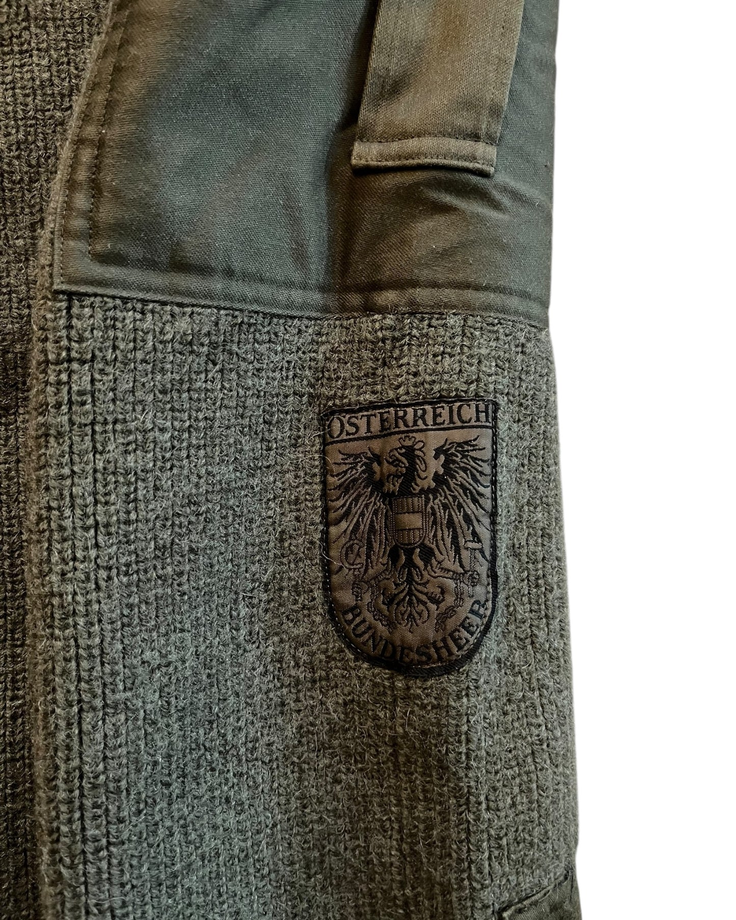Genuine Vintage Austrian Army woollen jumper Osterreich Bunndesheer