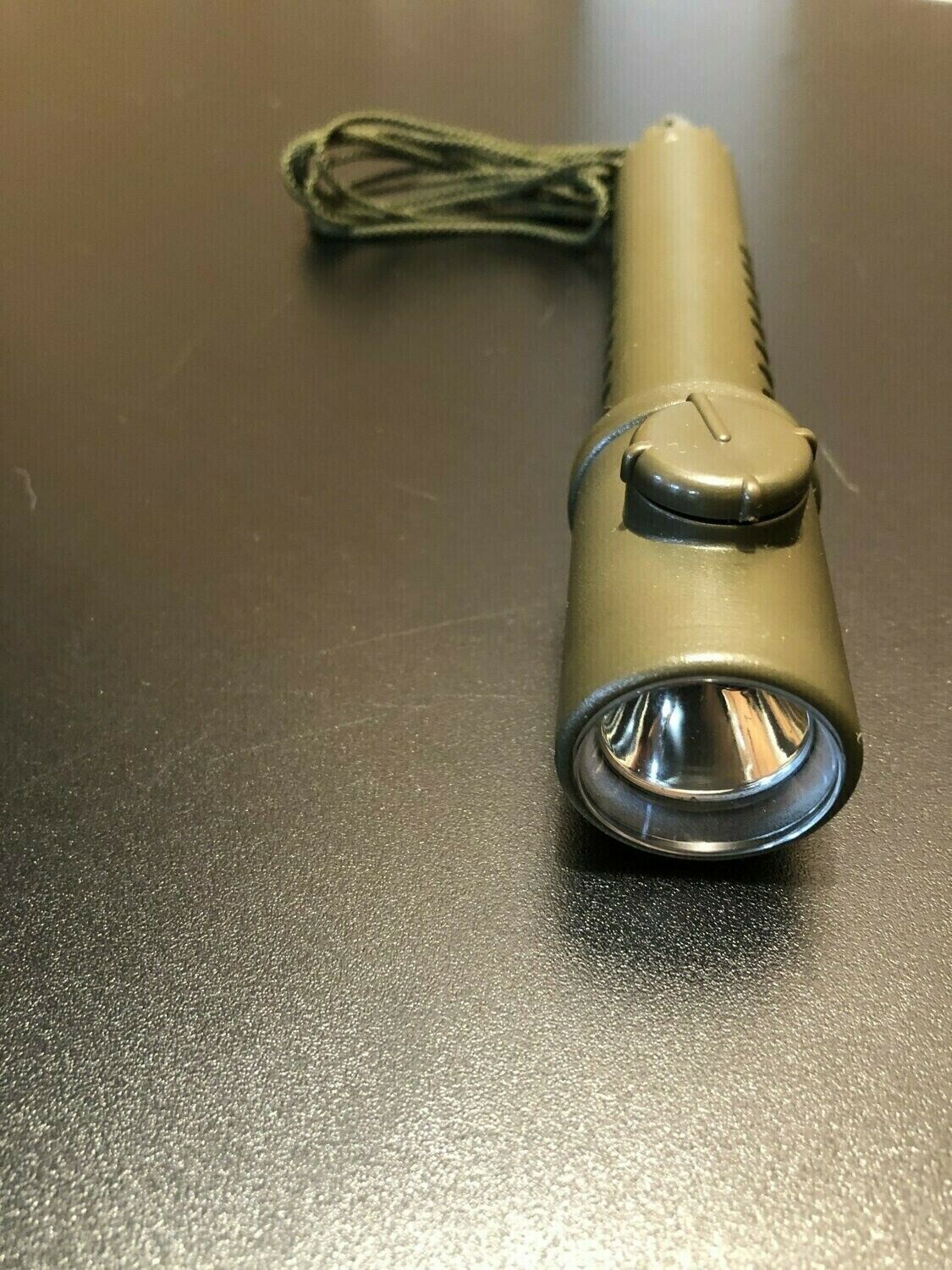 British Army personal combat torch blue red light green
