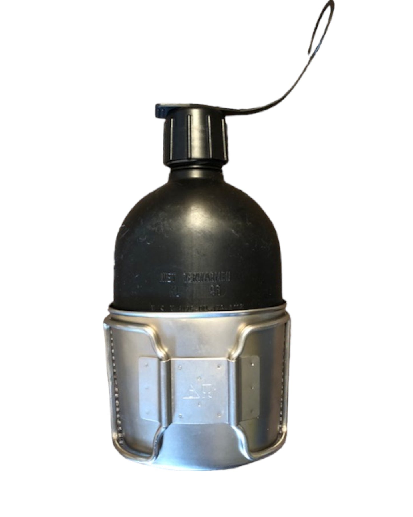 Dutch Army water bottles and aluminium cup crusader style