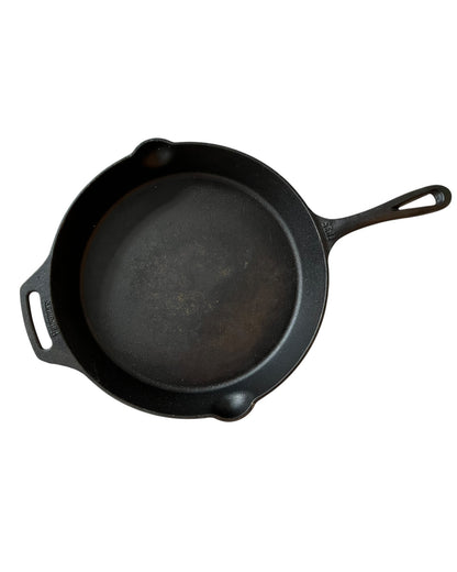 Petromax cast iron fire skillet FP35 - Ex demo- boxed