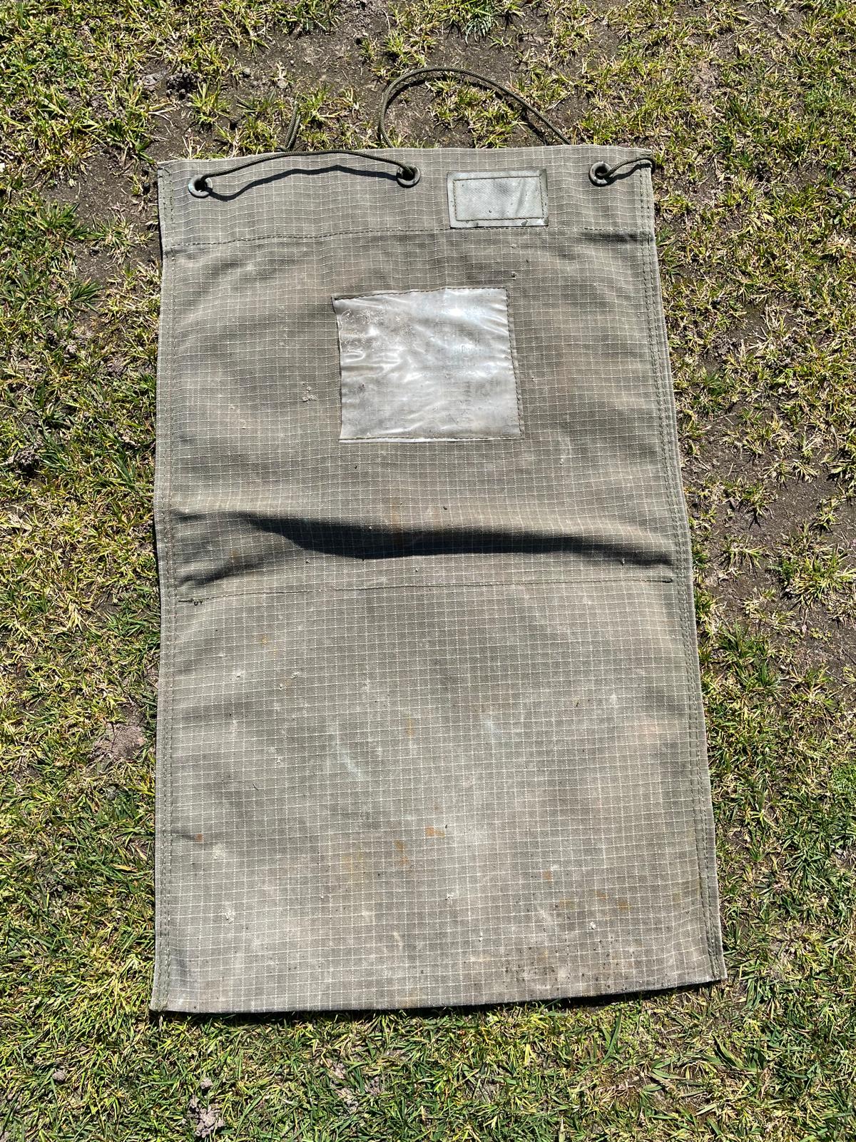 Small British Army tent peg bag