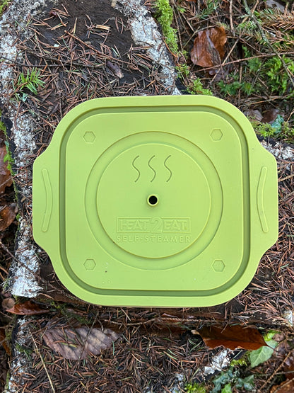 Heat2Eat Silicone self steamer and 2x heat stones for ration packs and camping foods.