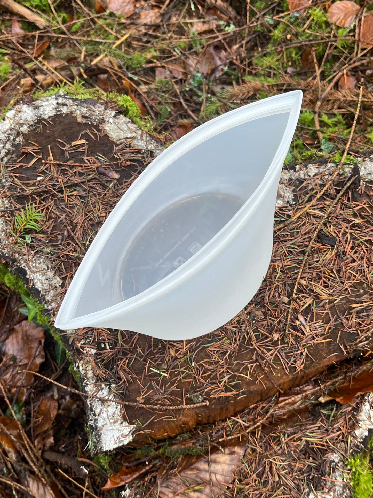 Heat2Eat compact Silicone pouch self steamer food heater for camping food and 2 x heat stones