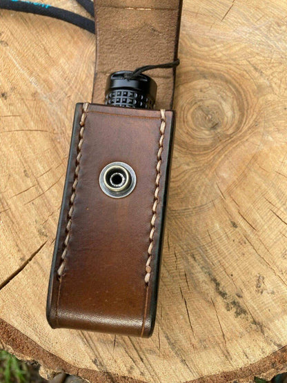 Leather torch pouch - Loop and stud closure for Olight S2E Baton II.