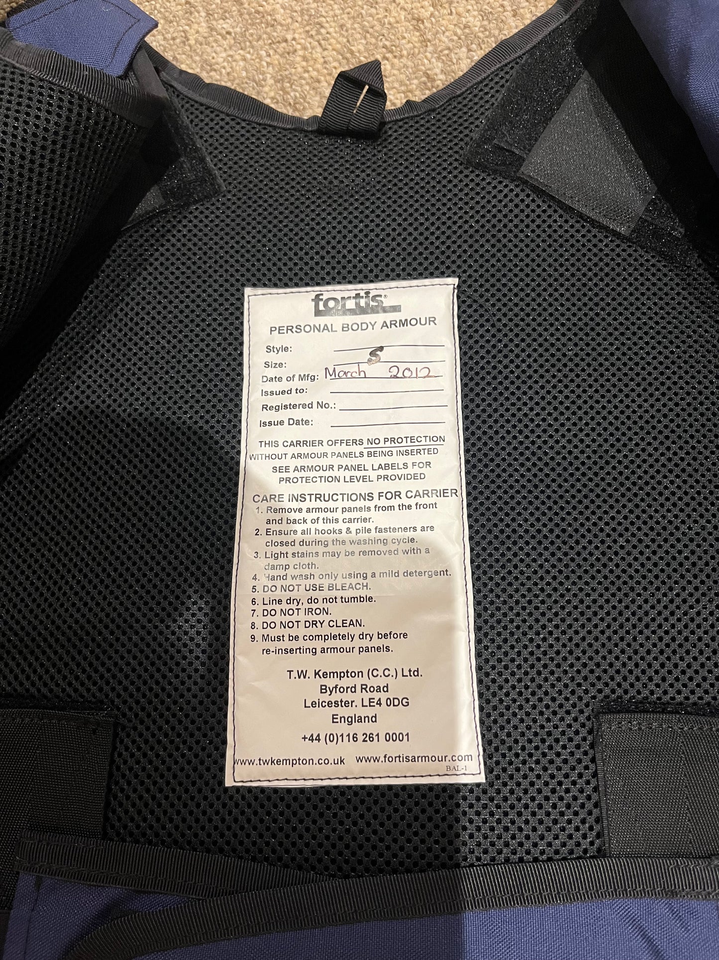 Fortis body armour cover size small