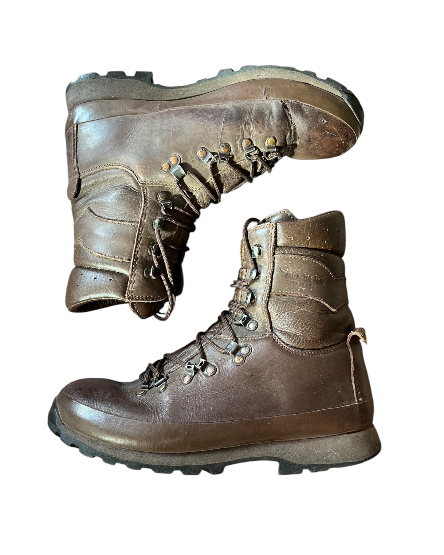 British Army Altburg defenders size 9M grade 2