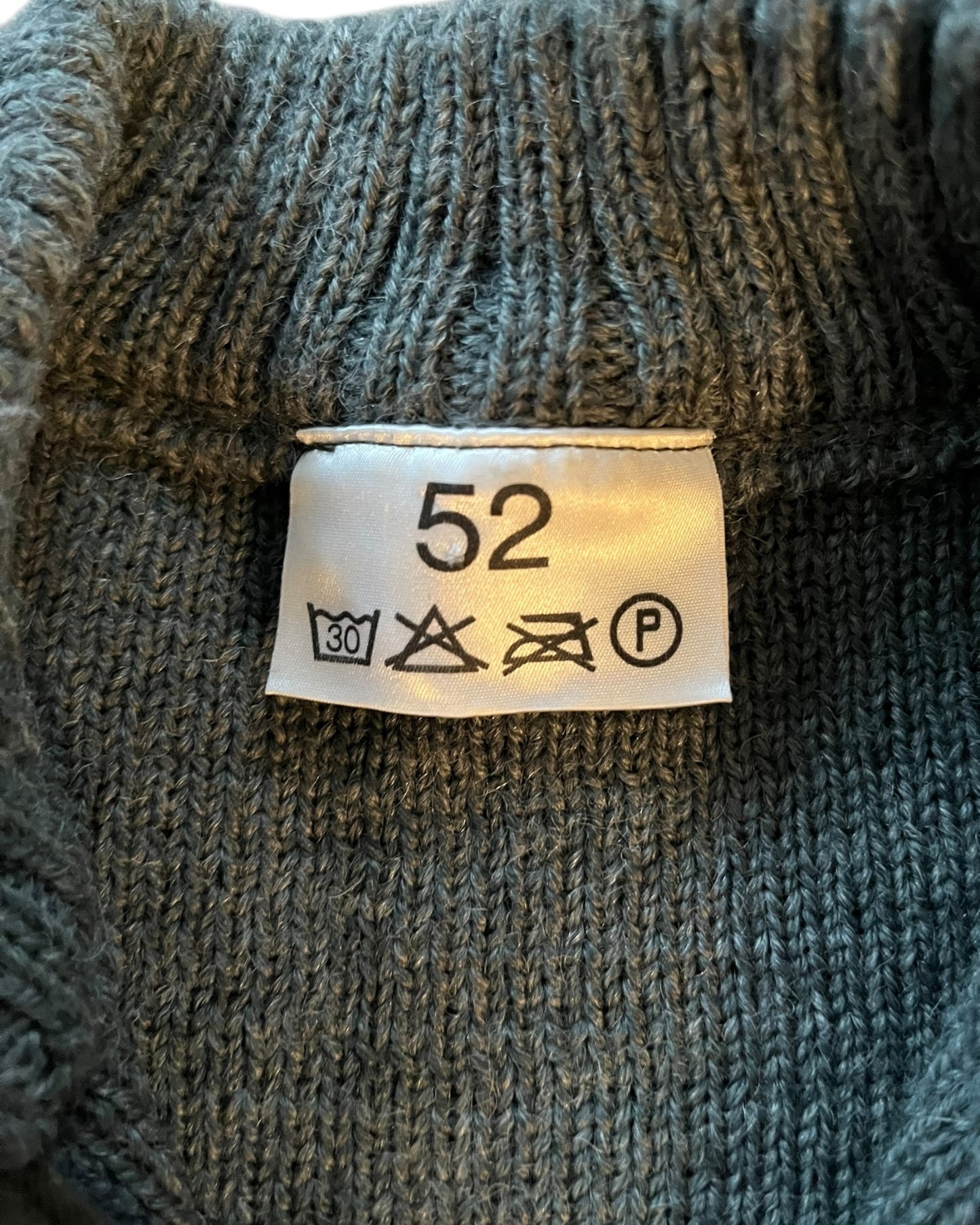 Swiss Army half zip heavy wool jumper XL  NEW