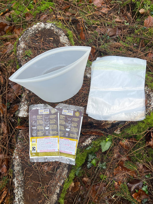 Heat2Eat compact Silicone pouch self steamer food heater for camping food and 2 x heat stones