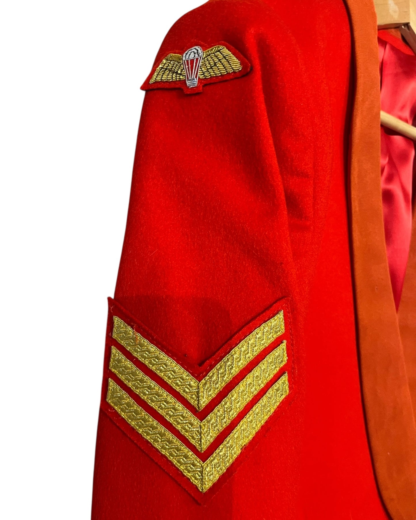 British Army mess dress size medium Jacket waistcoat and trousers Sergeant parachute regiment badges