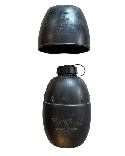 British Army water bottle pouch, cup and bottle.