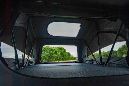 ROOF TENT – DISCOVER SERIES TENT AND TRAIL