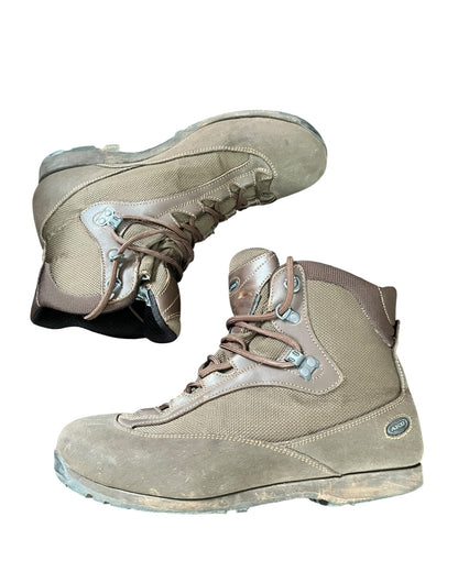 British Army AKU combat boots size 10L