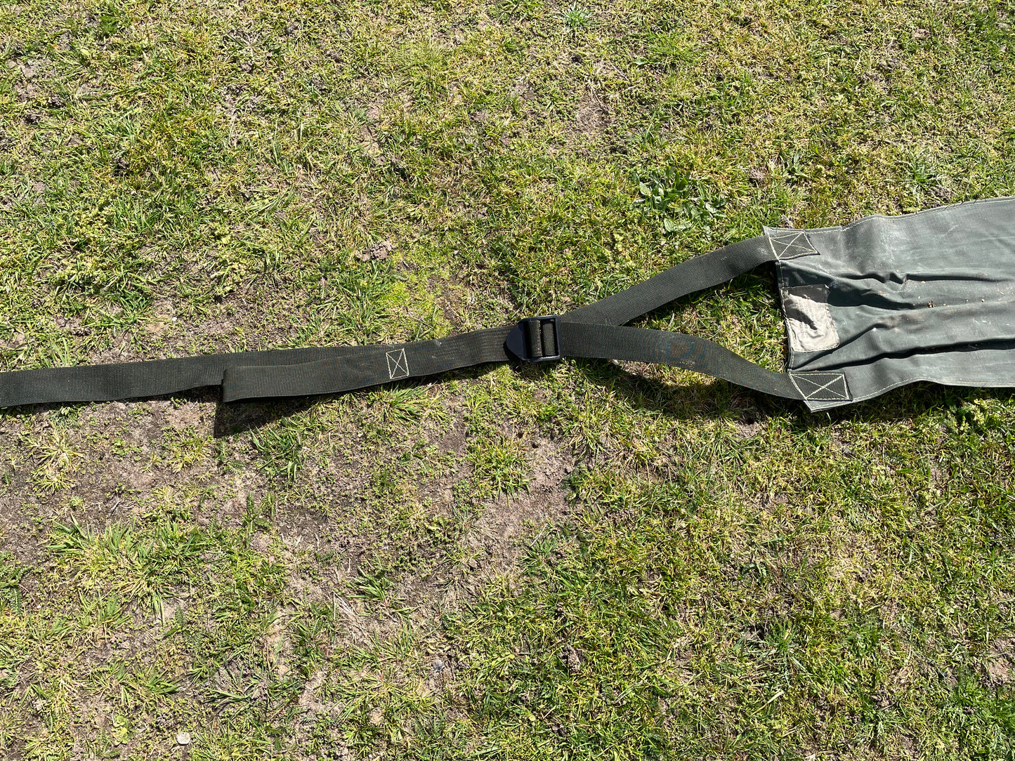 18 x 24 storm strap x 1